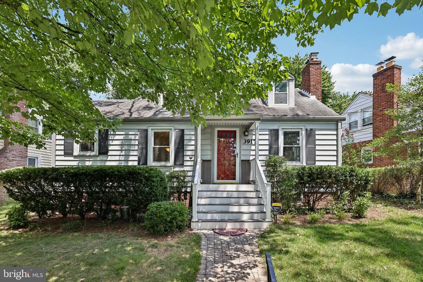 3917 6th Street S, Arlington