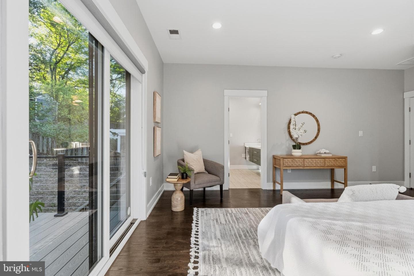 1408 N Powhatan Street N photo 33