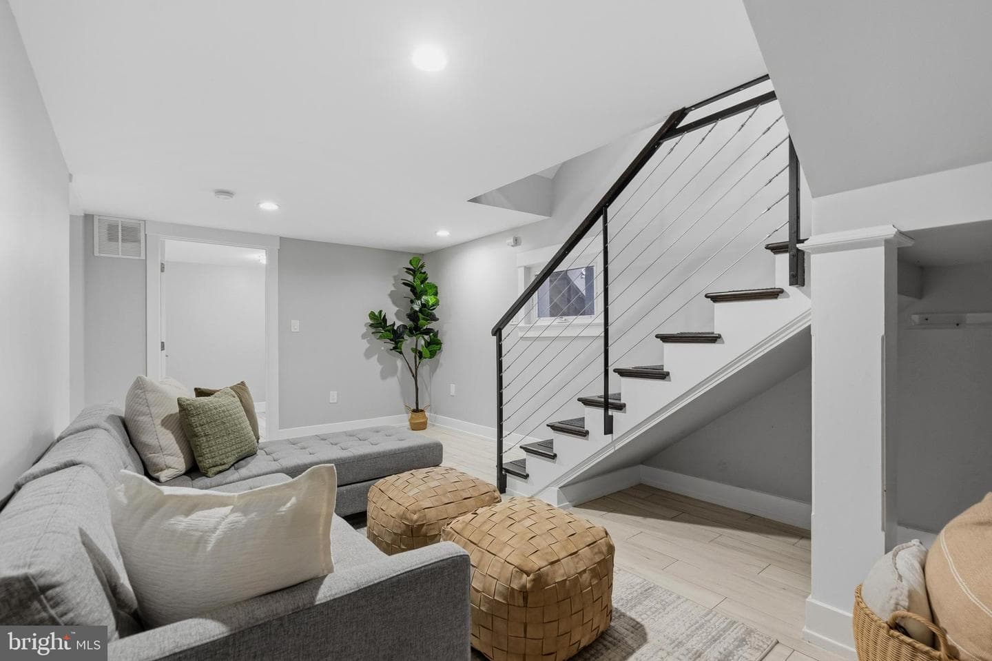 1408 N Powhatan Street N photo 58