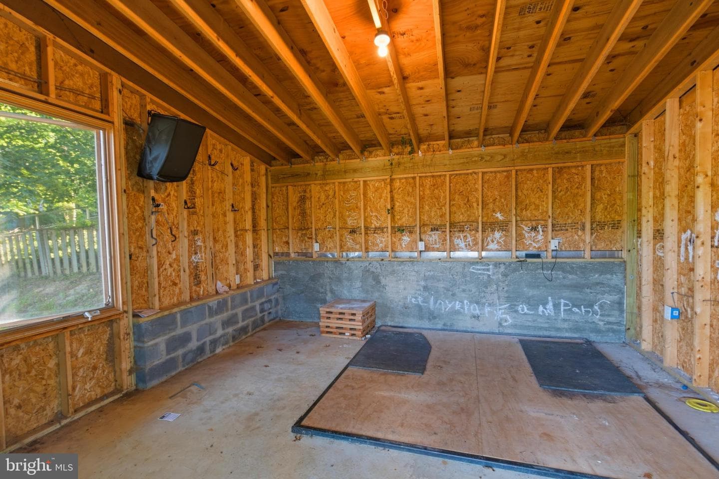 1408 N Powhatan Street N photo 76