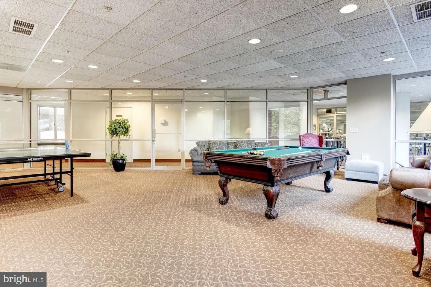 1276 N Wayne Street #625 photo 4