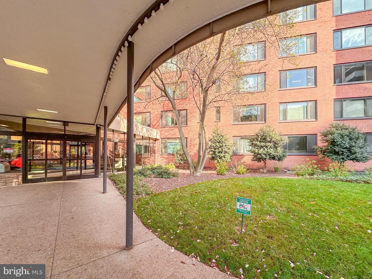 1021 Arlington Boulevard #335 photo 13