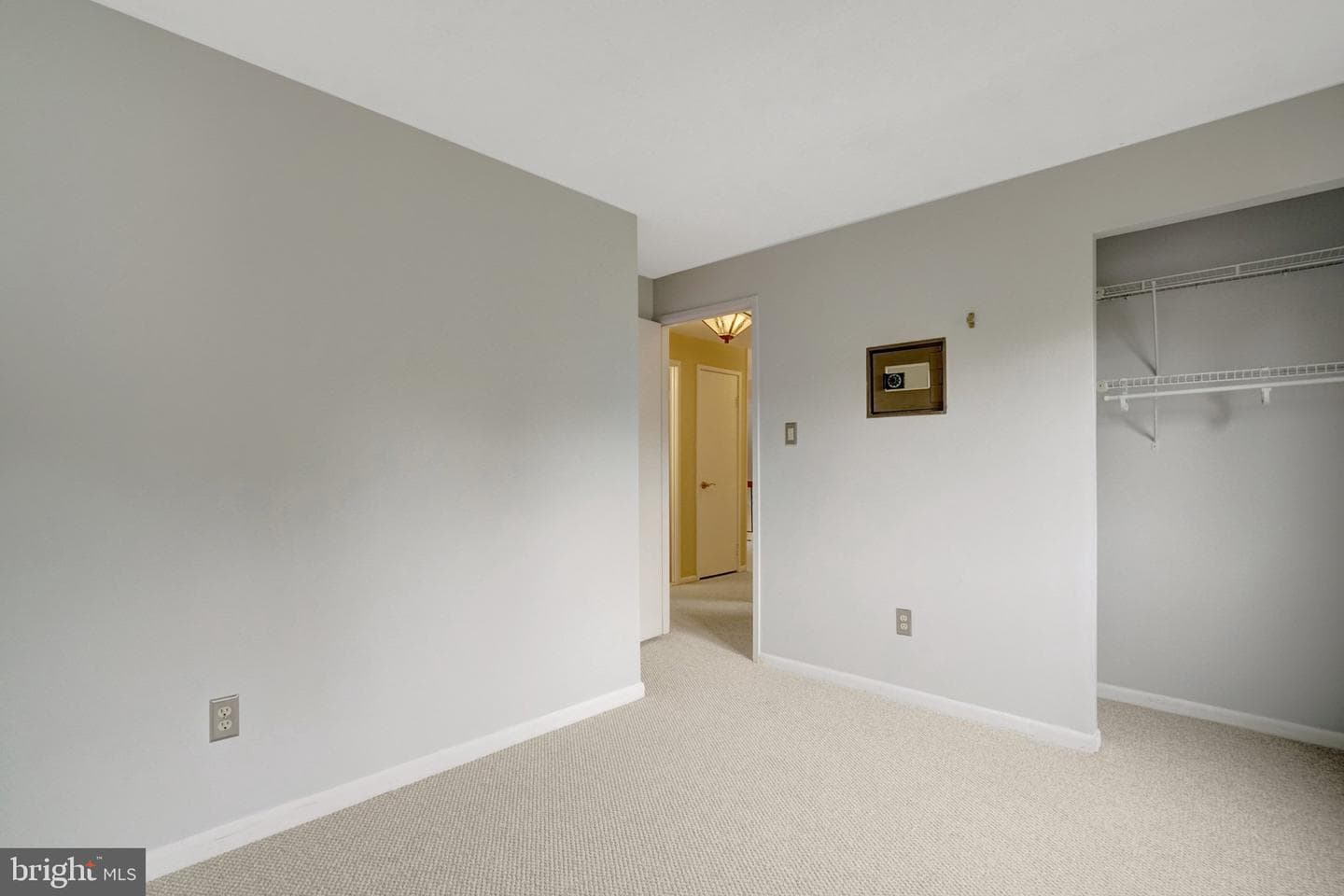 1111 N Rockingham Street photo 45