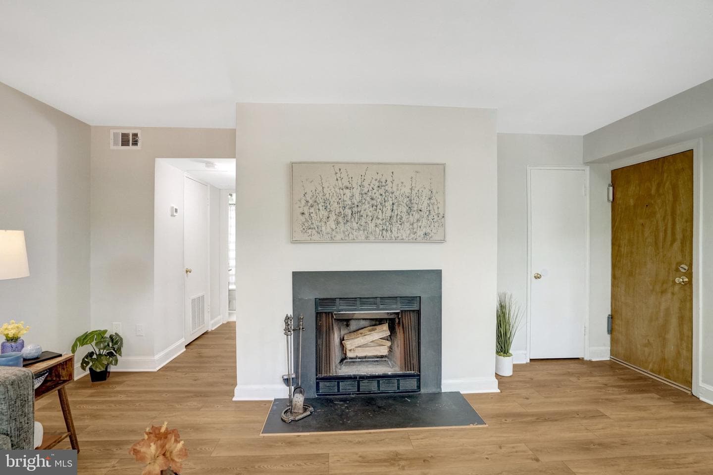 2107 N Scott Street #70 photo 4