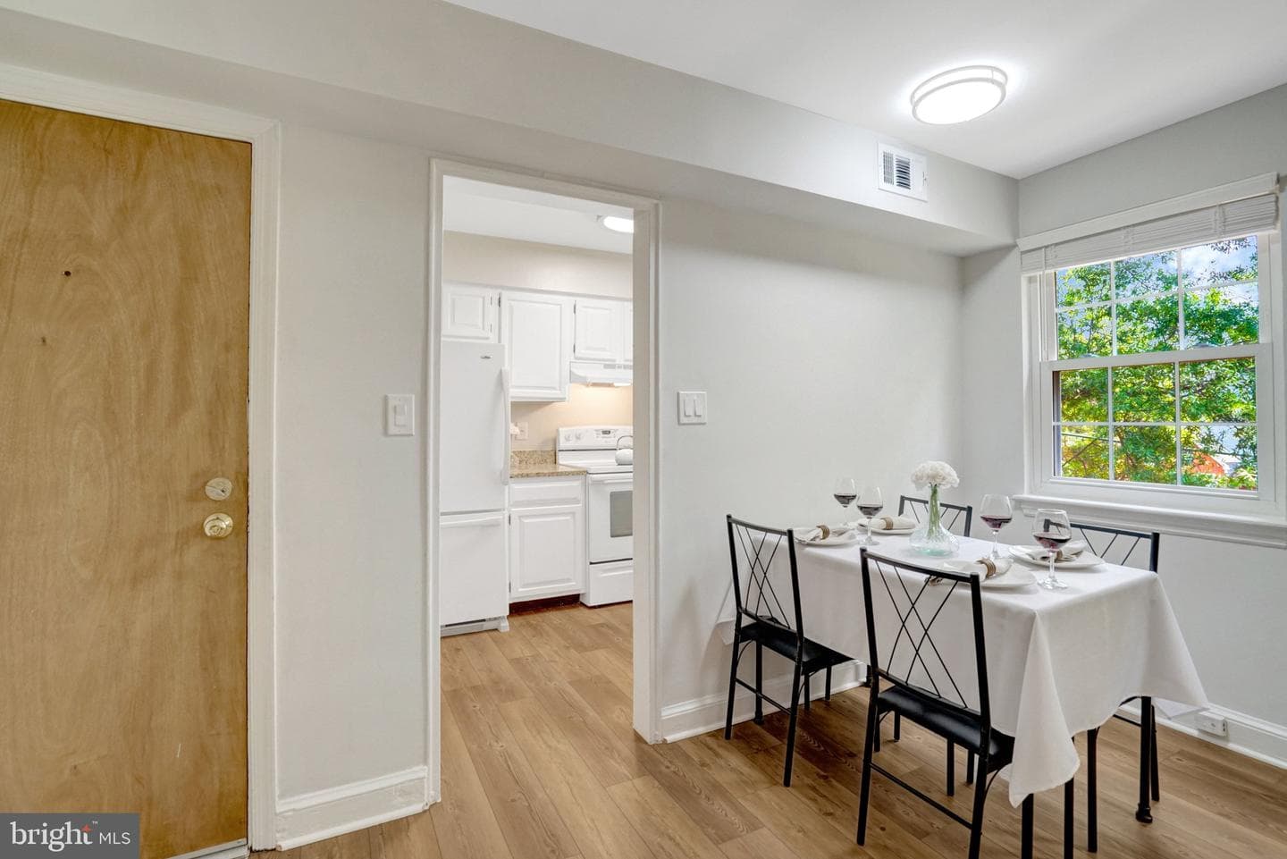 2107 N Scott Street #70 photo 5