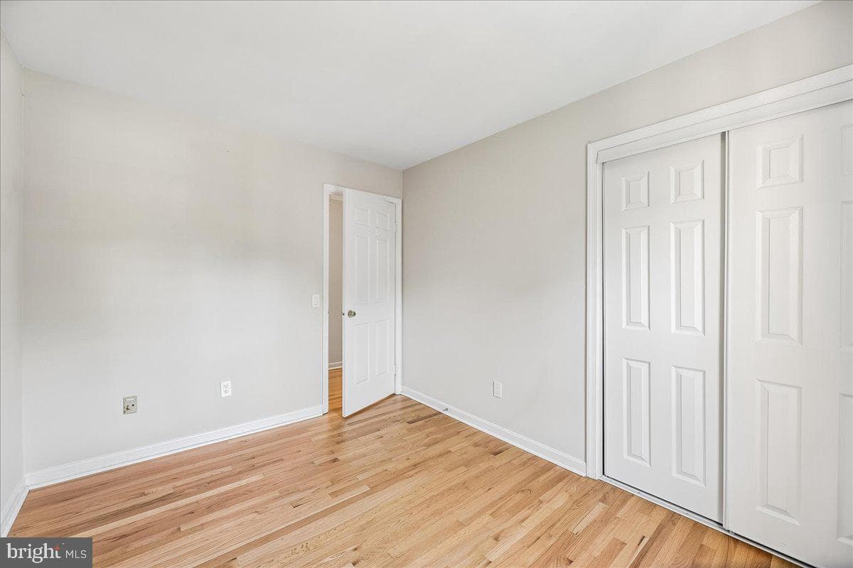 432 N Park Drive photo 32