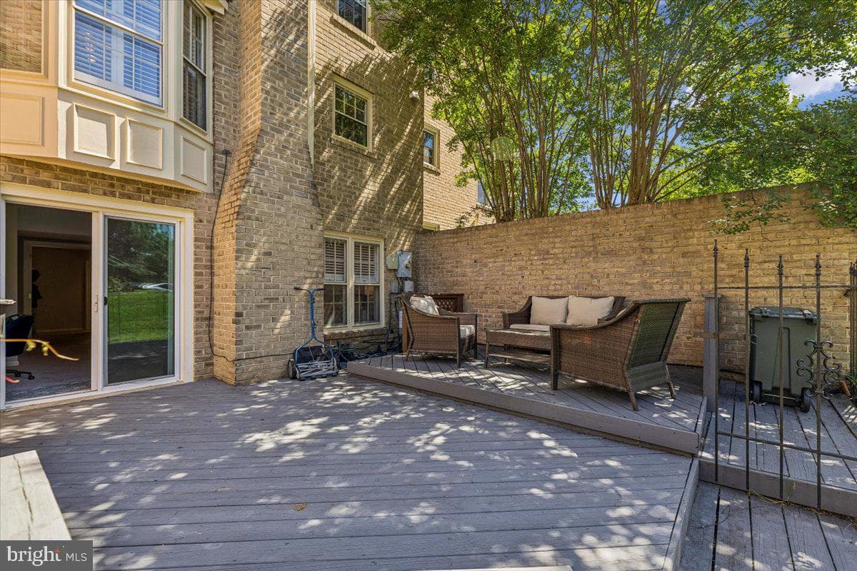 432 N Park Drive photo 44
