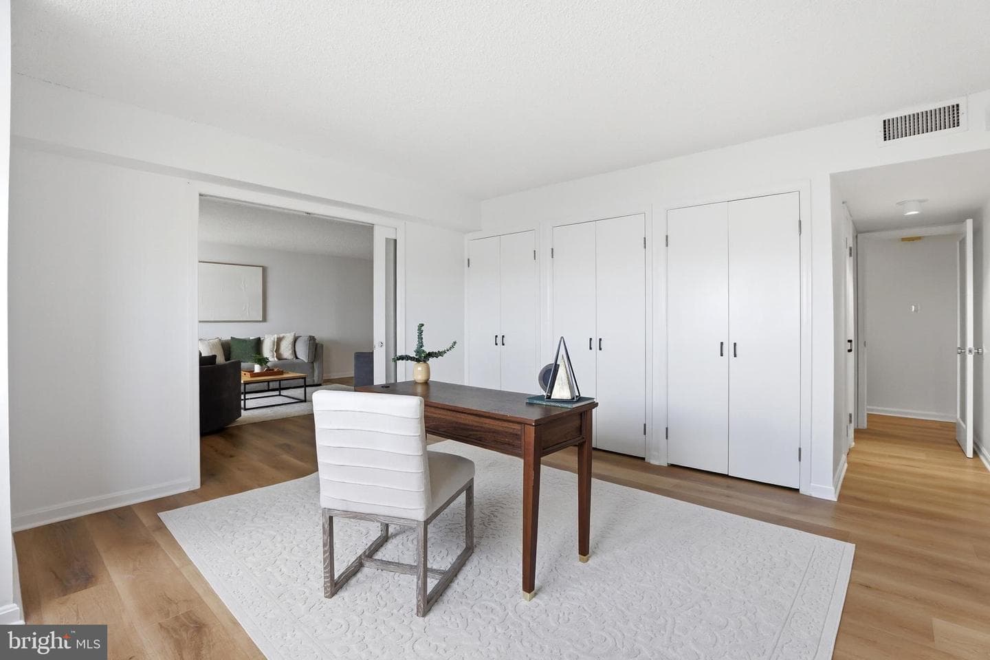 1101 S Arlington Ridge Road #710 photo 25