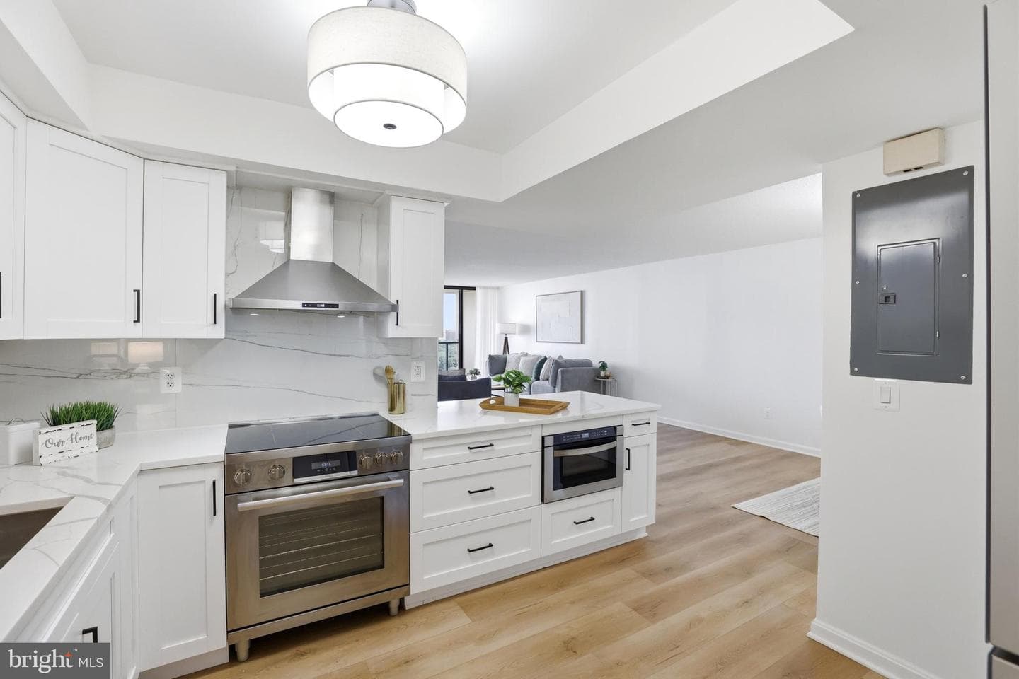1101 S Arlington Ridge Road #710 photo 3