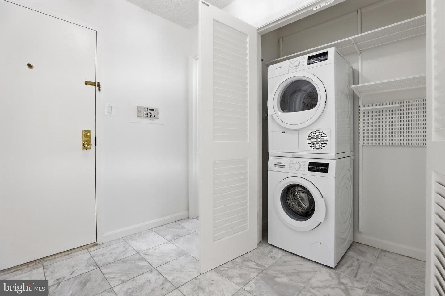 1101 S Arlington Ridge Road #710 photo 31