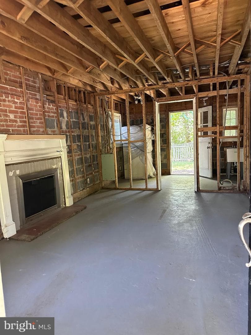 47 S Edison St photo 6