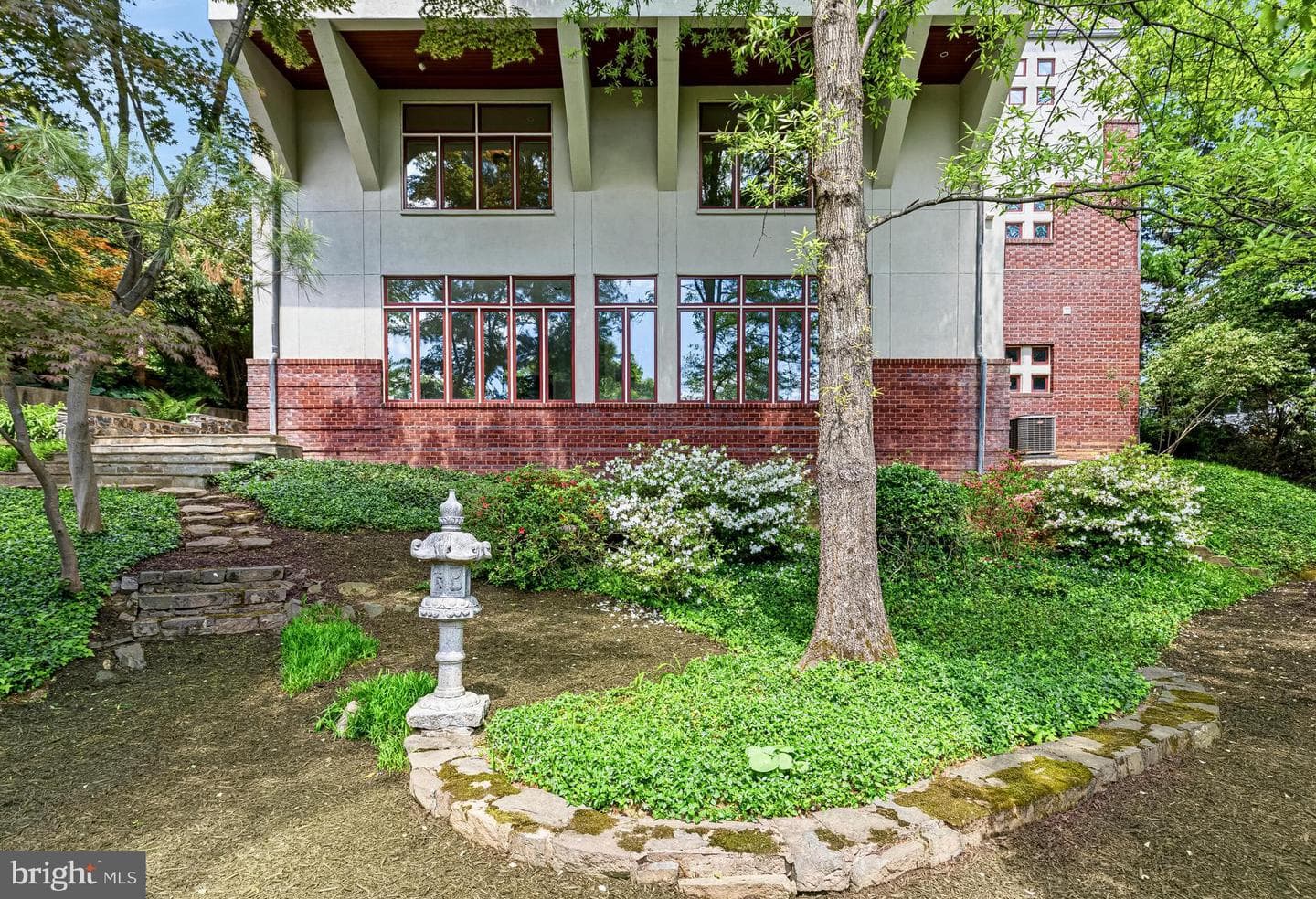 3190 N Woodrow Street photo 45
