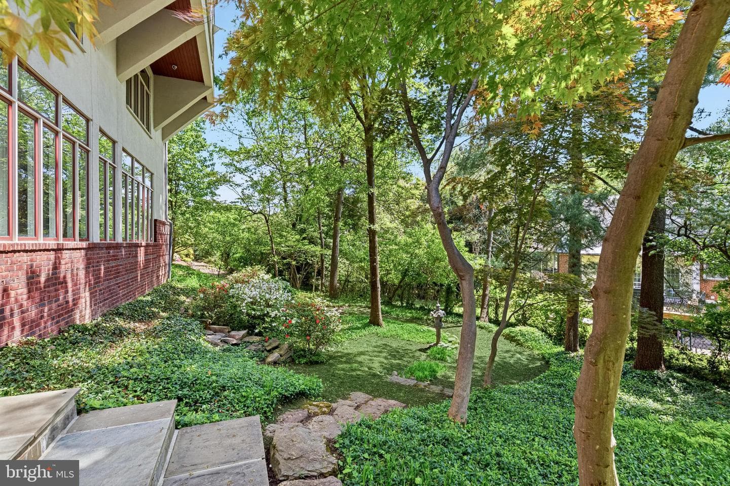 3190 N Woodrow Street photo 48