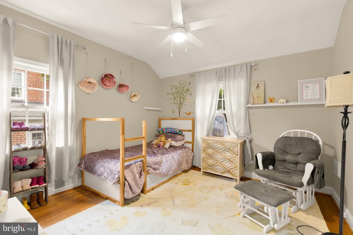 1407 N Inglewood Street photo 31