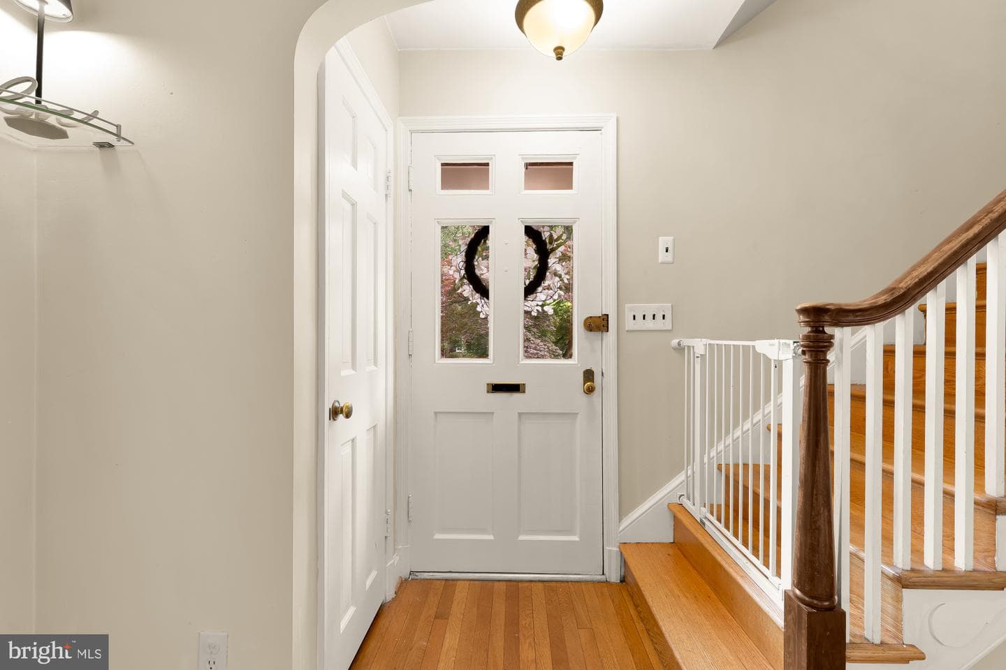 1407 N Inglewood Street photo 7