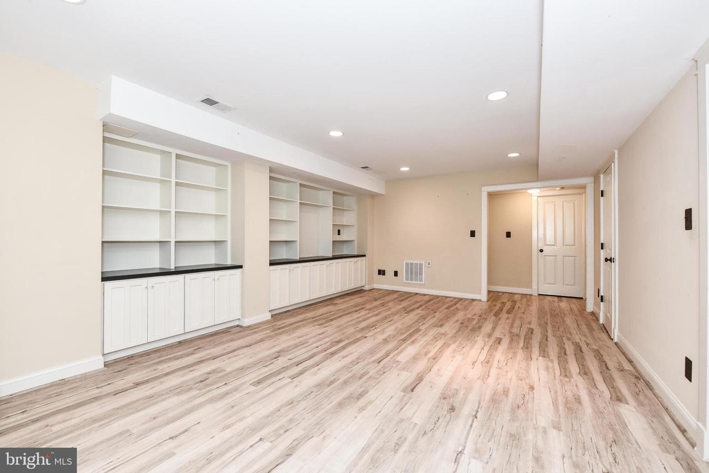 1812 N Randolph Street photo 34