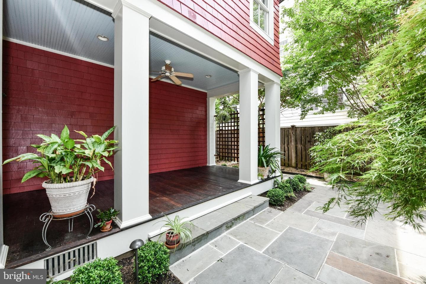 1812 N Randolph Street photo 41