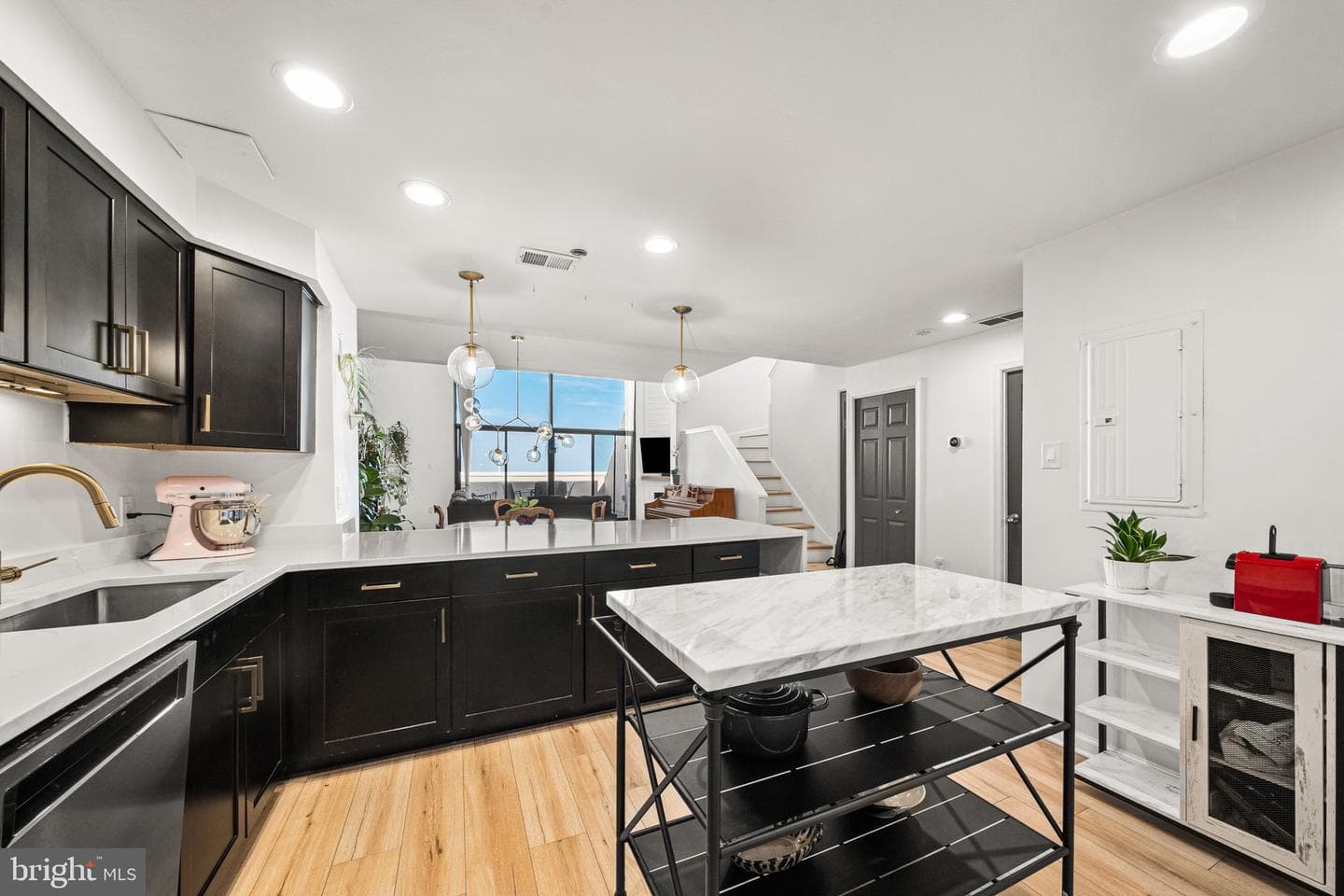 1301 N Courthouse Road #1807 photo 10