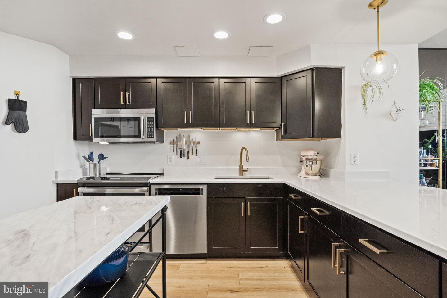 1301 N Courthouse Road #1807 photo 6