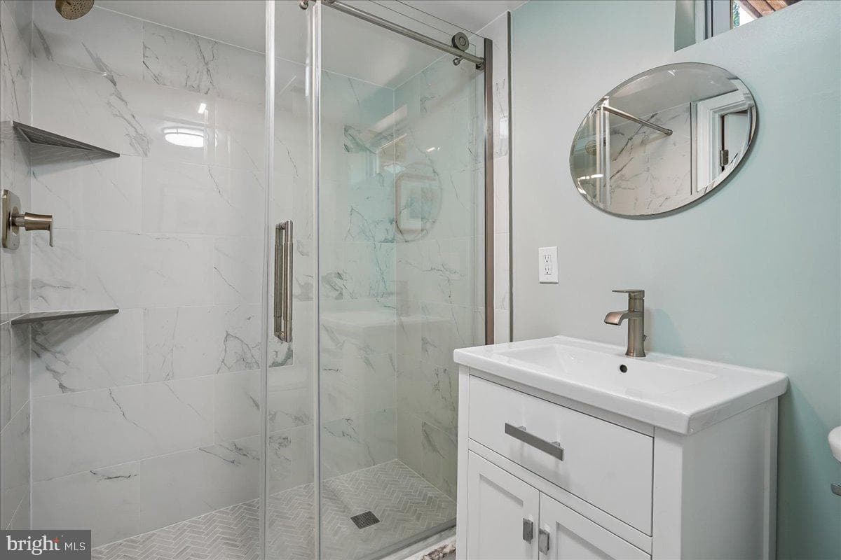 3536 N Dickerson Street photo 66