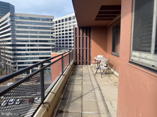 1121 Arlington Boulevard #1012, Arlington