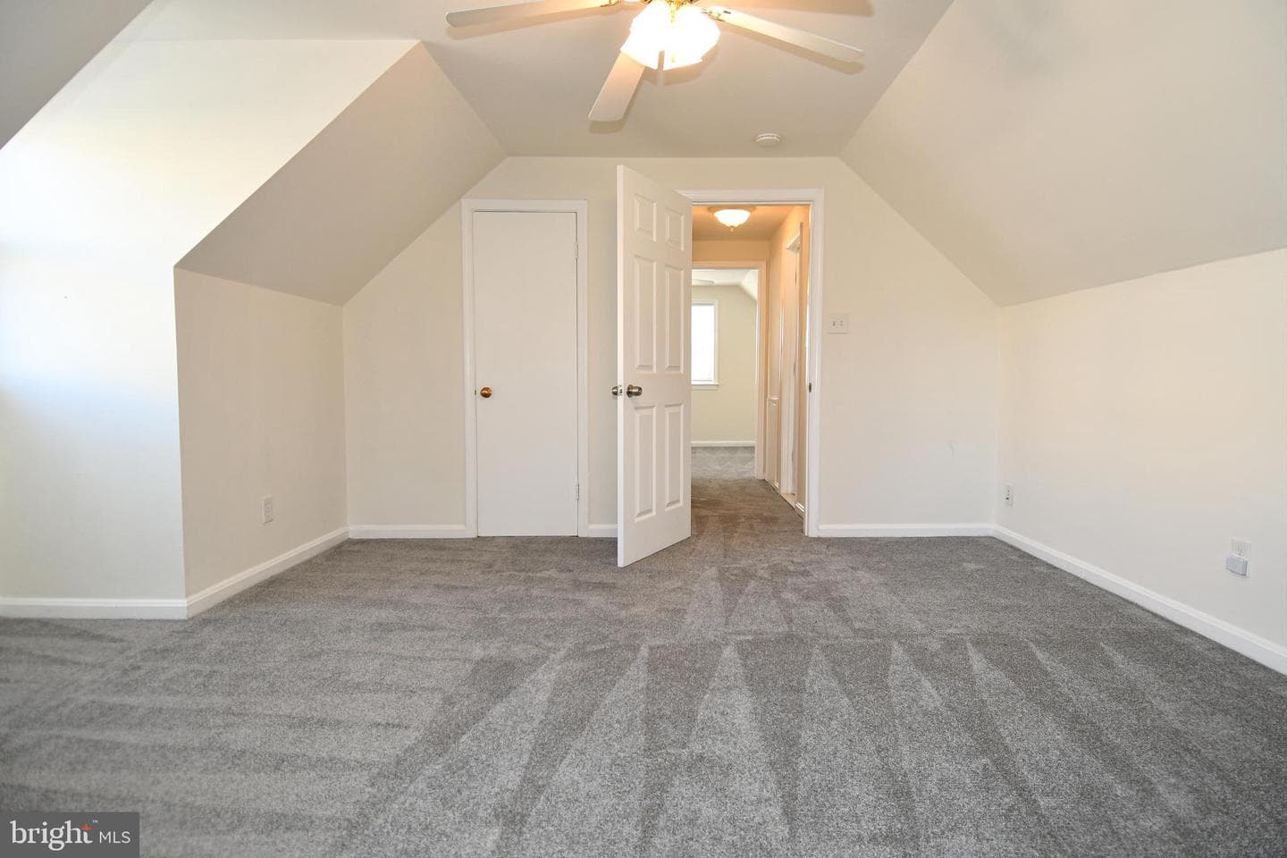 1316 S Dinwiddie Street photo 18