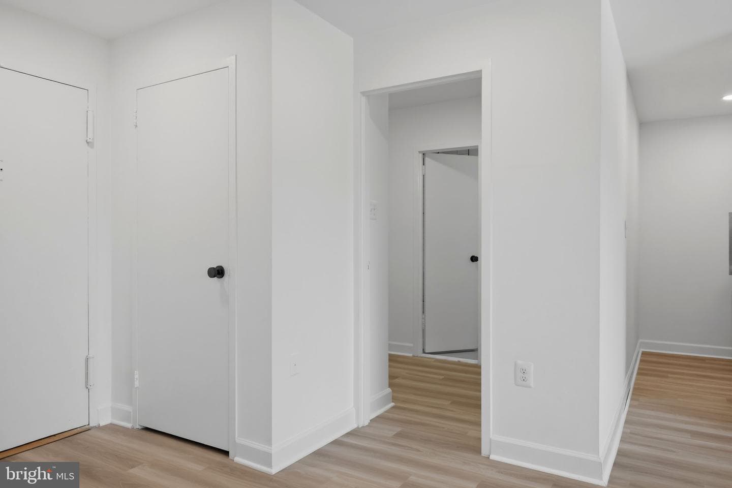 1011 Arlington Boulevard #501 photo 25