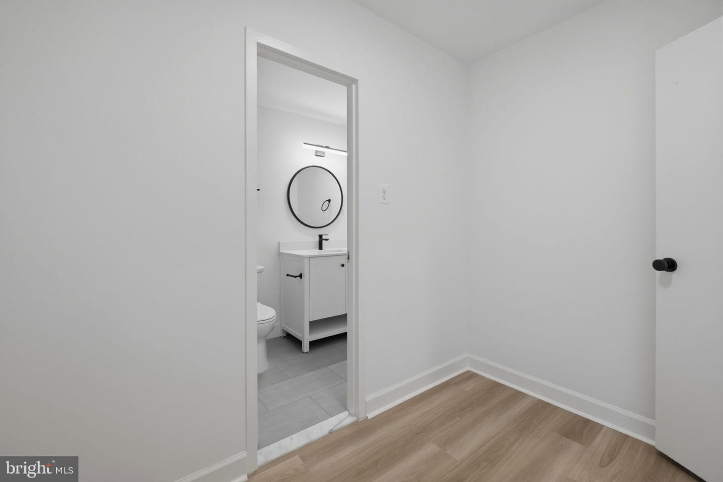 1011 Arlington Boulevard #501 photo 27