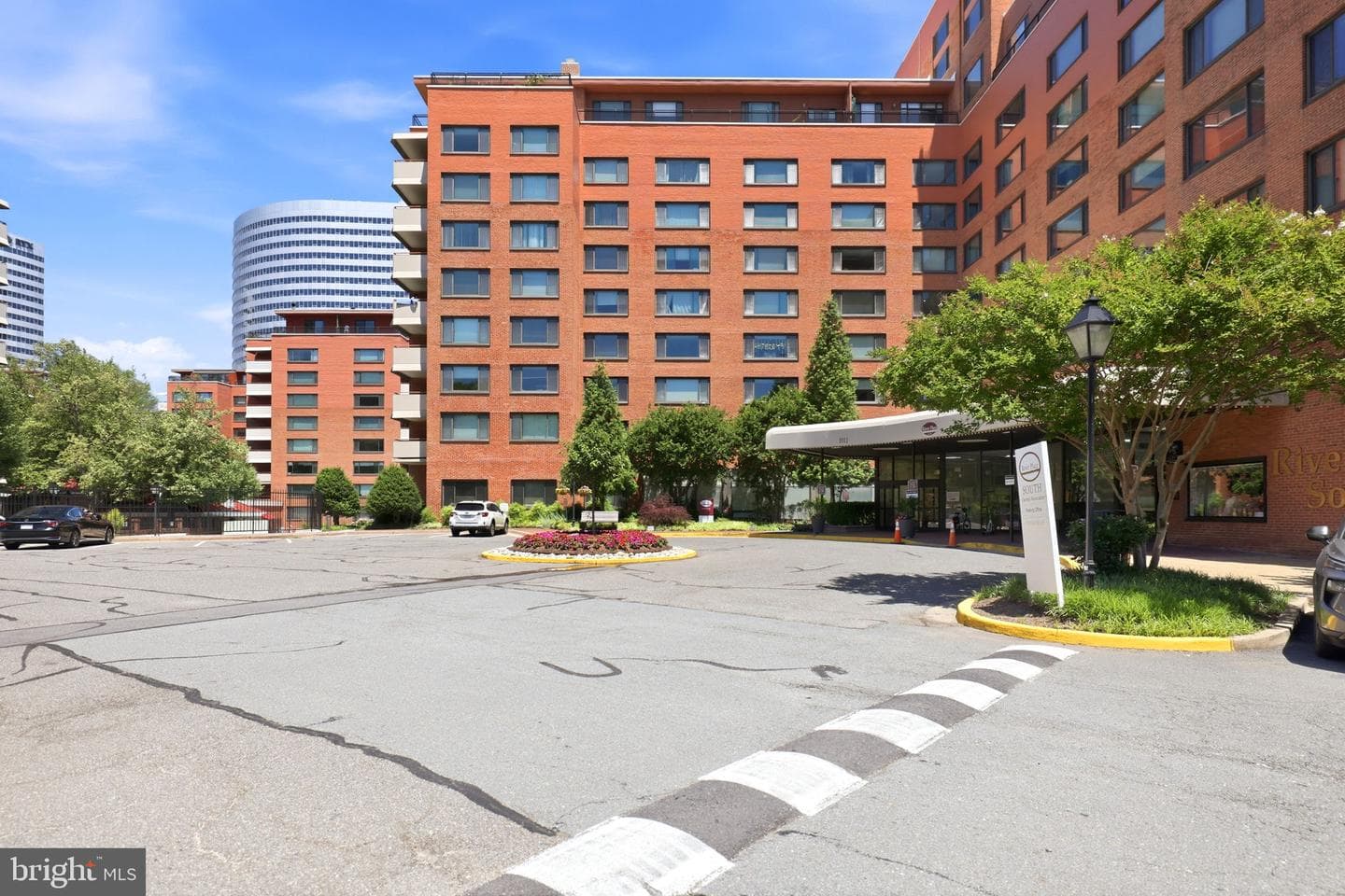 1011 Arlington Boulevard #501 photo 32