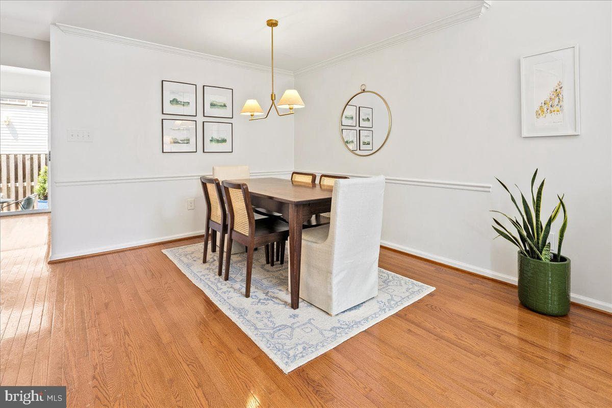1912 N Daniel Street photo 7