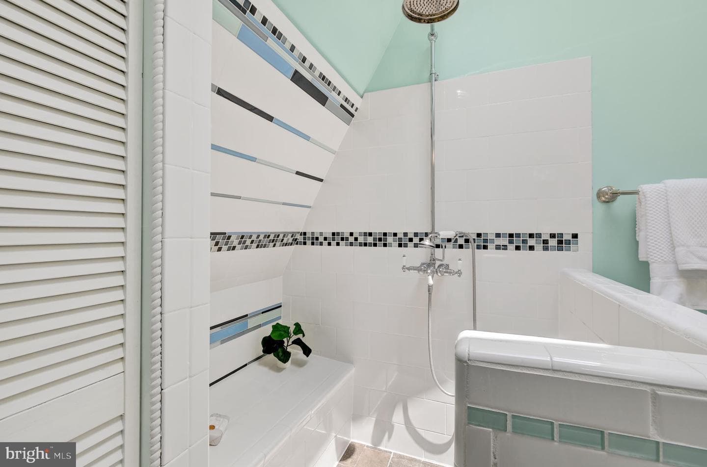 6100 Washington Boulevard photo 30