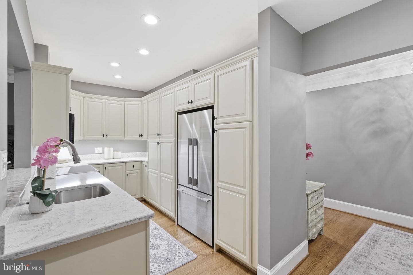 1309 N Lynnbrook Drive photo 14