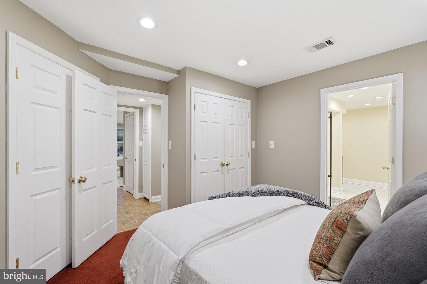 1309 N Lynnbrook Drive photo 45