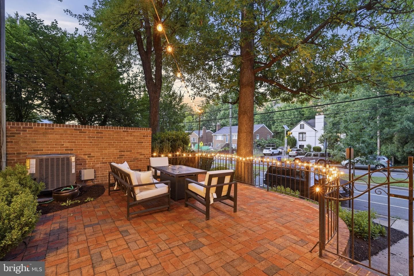 1309 N Lynnbrook Drive photo 52