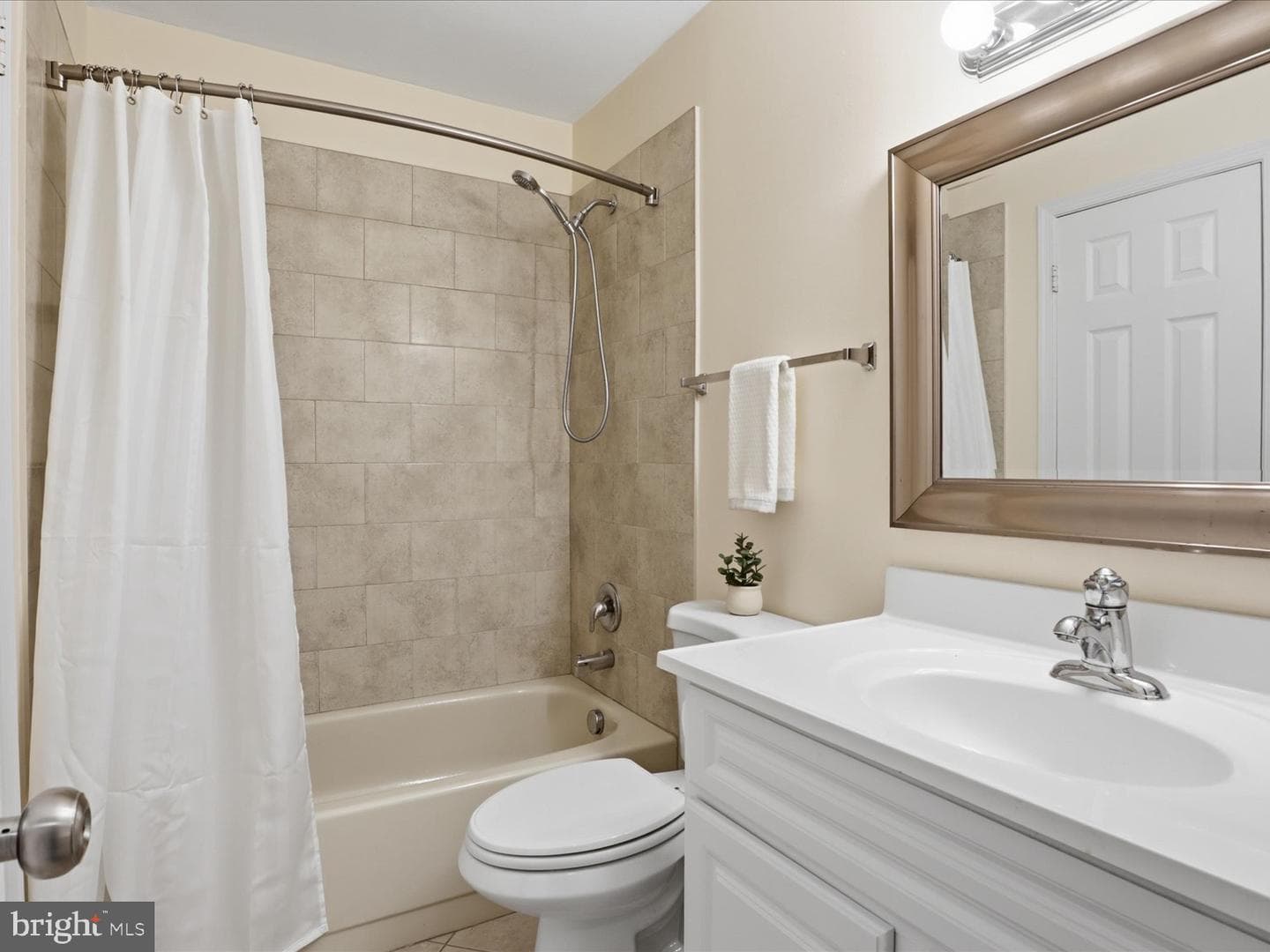 2410 S Walter Reed Drive #2 photo 24