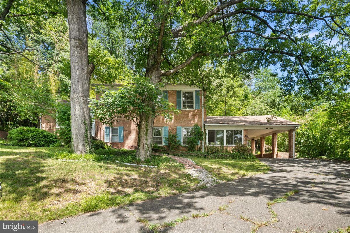 3013 S Hill Street, Arlington