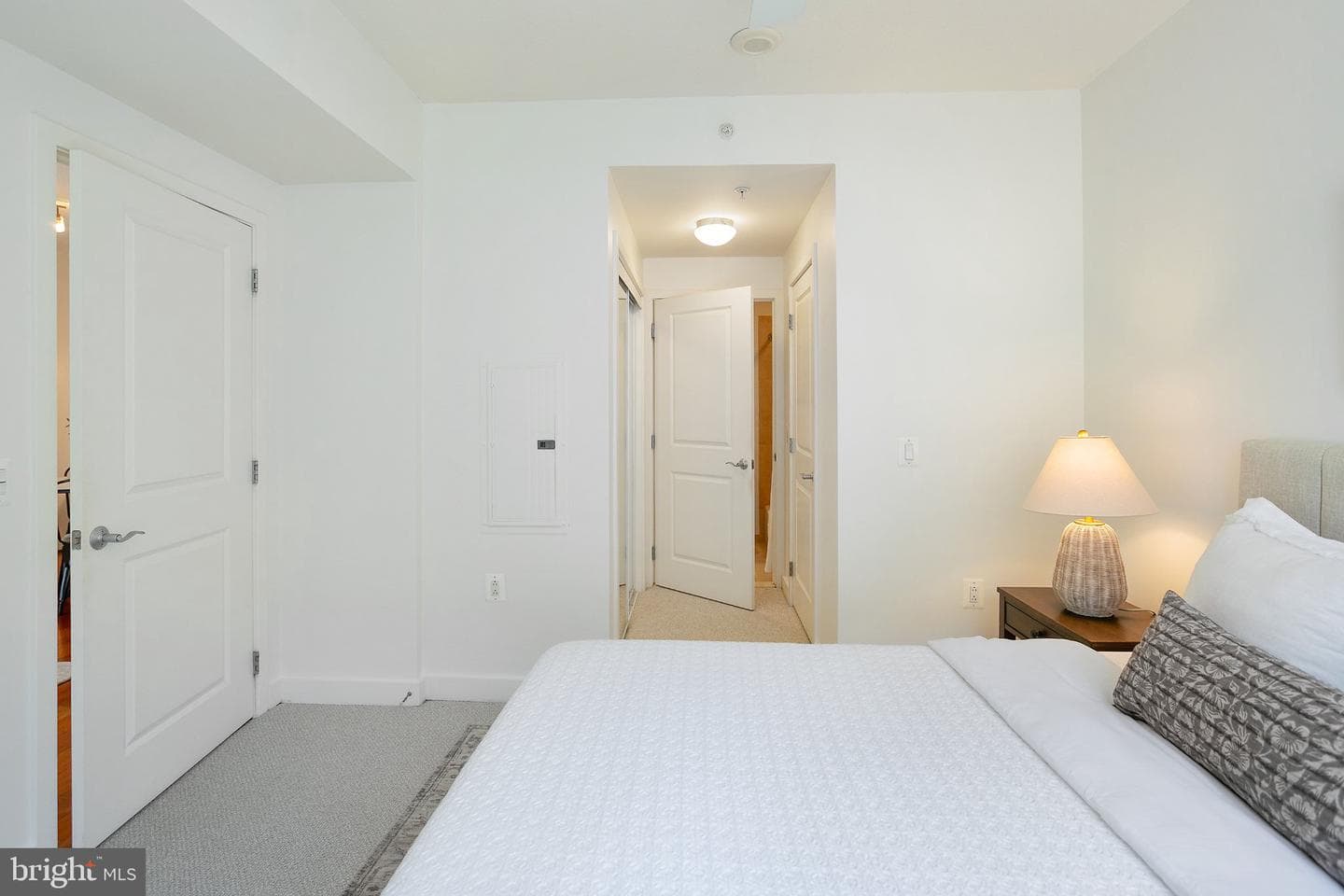 888 N Quincy Street #1203 photo 14