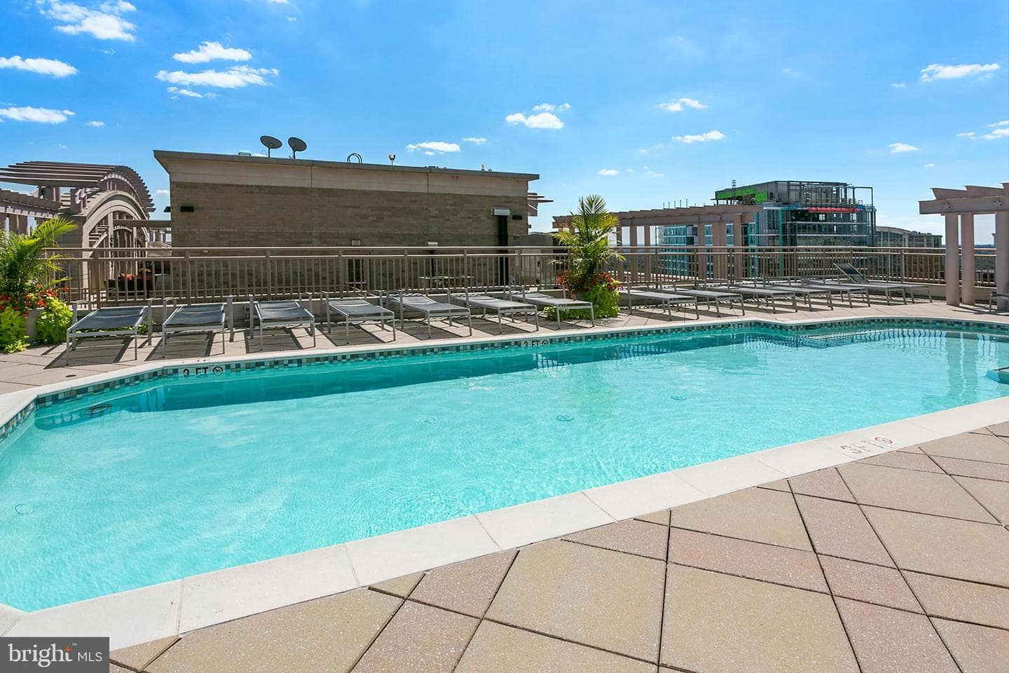 888 N Quincy Street #1203 photo 18
