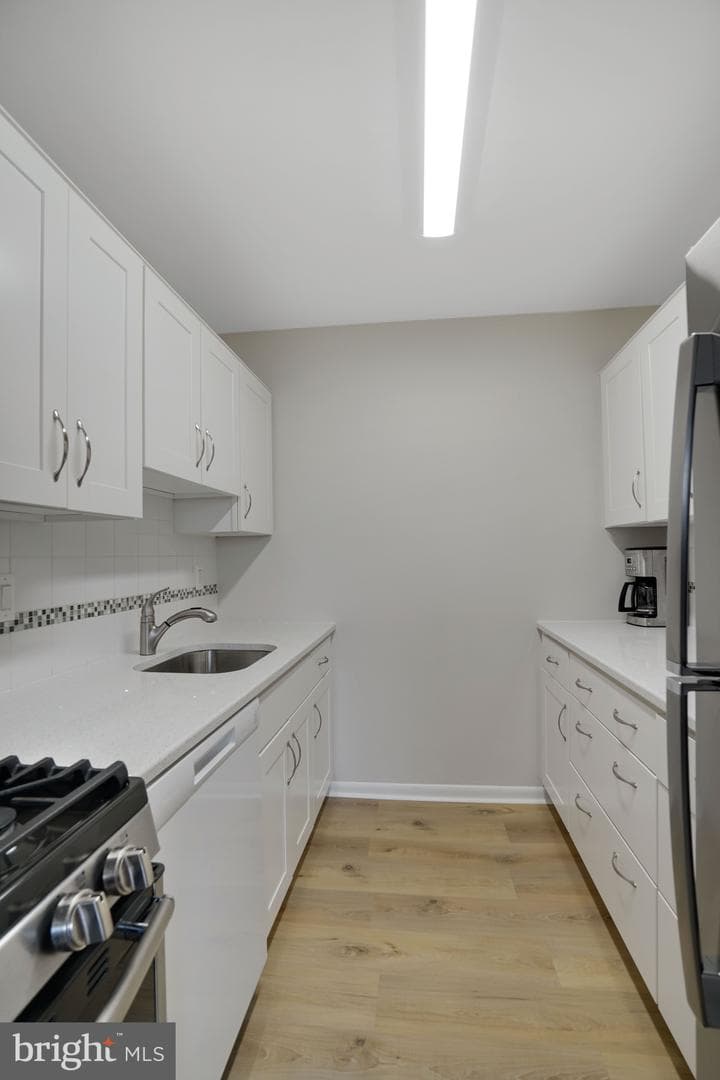 3515 Washington Blvd # 207 photo 25
