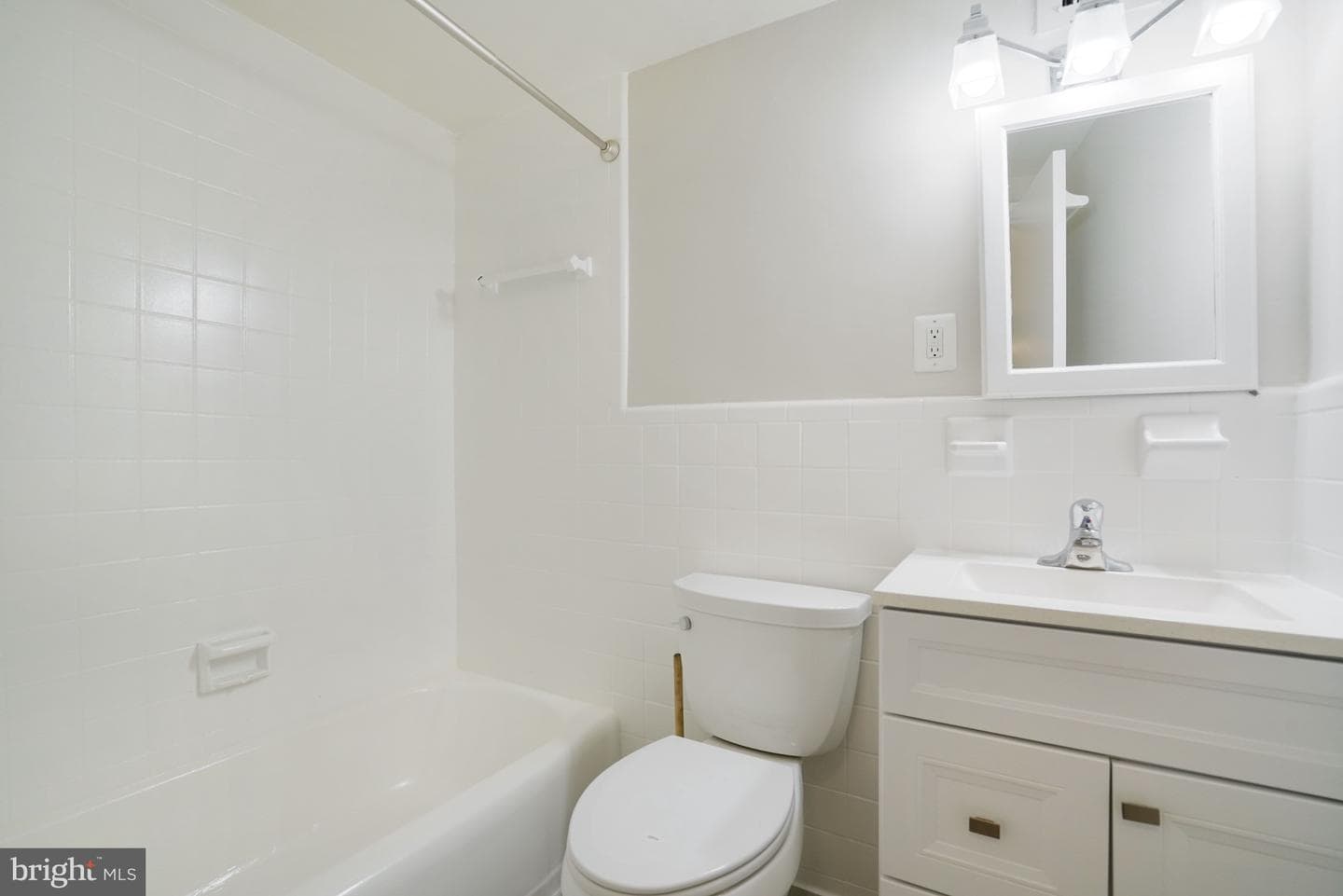 3515 Washington Blvd # 207 photo 29