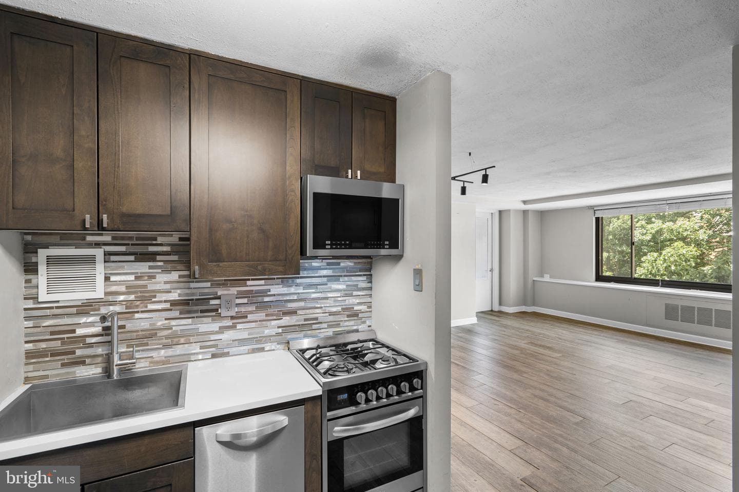 1021 Arlington Boulevard #806 photo 13