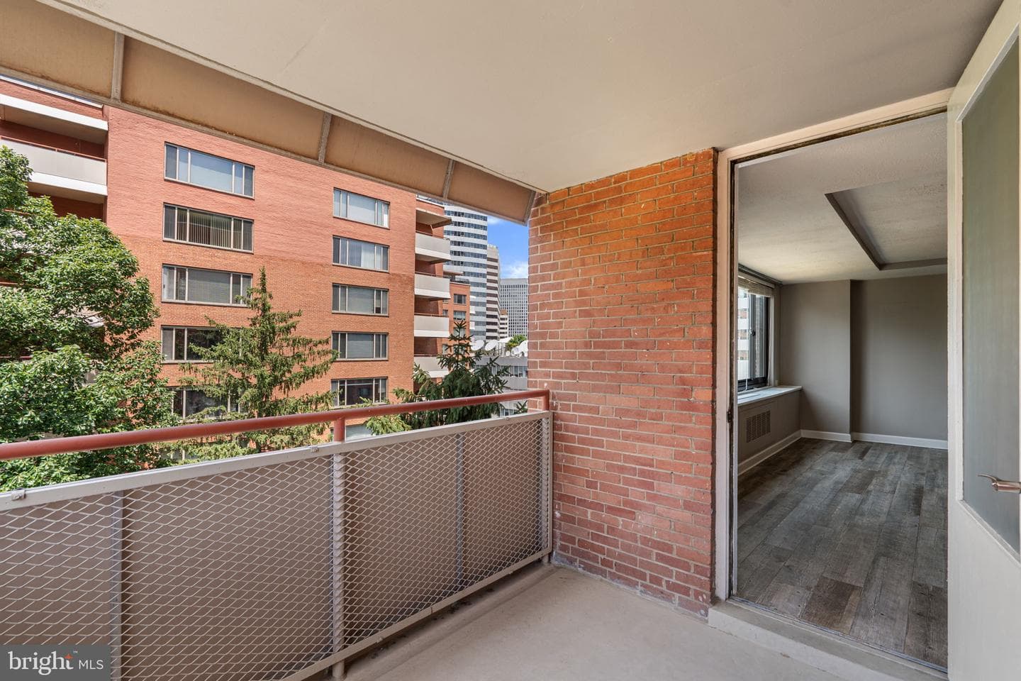 1021 Arlington Boulevard #806 photo 26