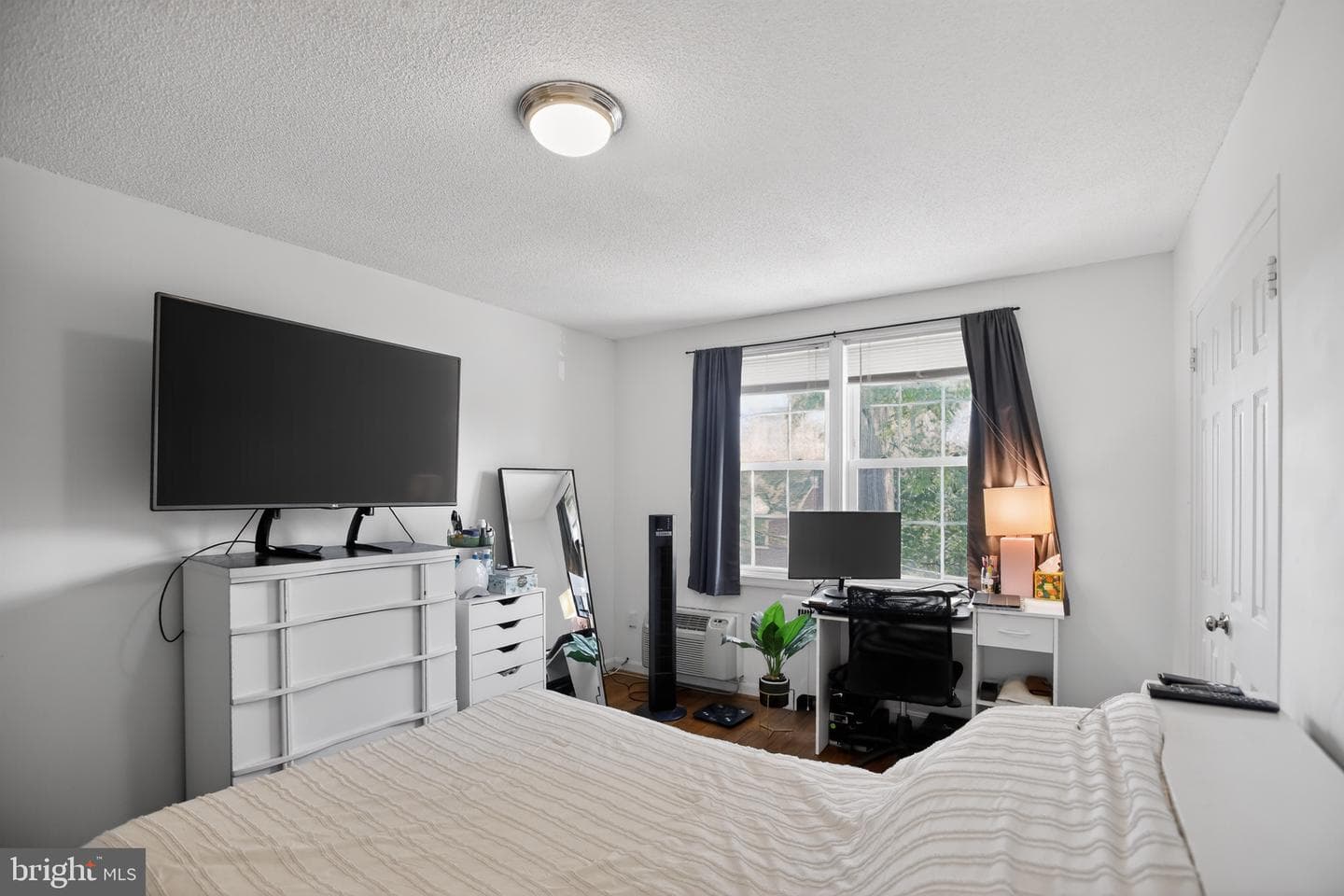 102 N George Mason Drive #102-2 photo 8
