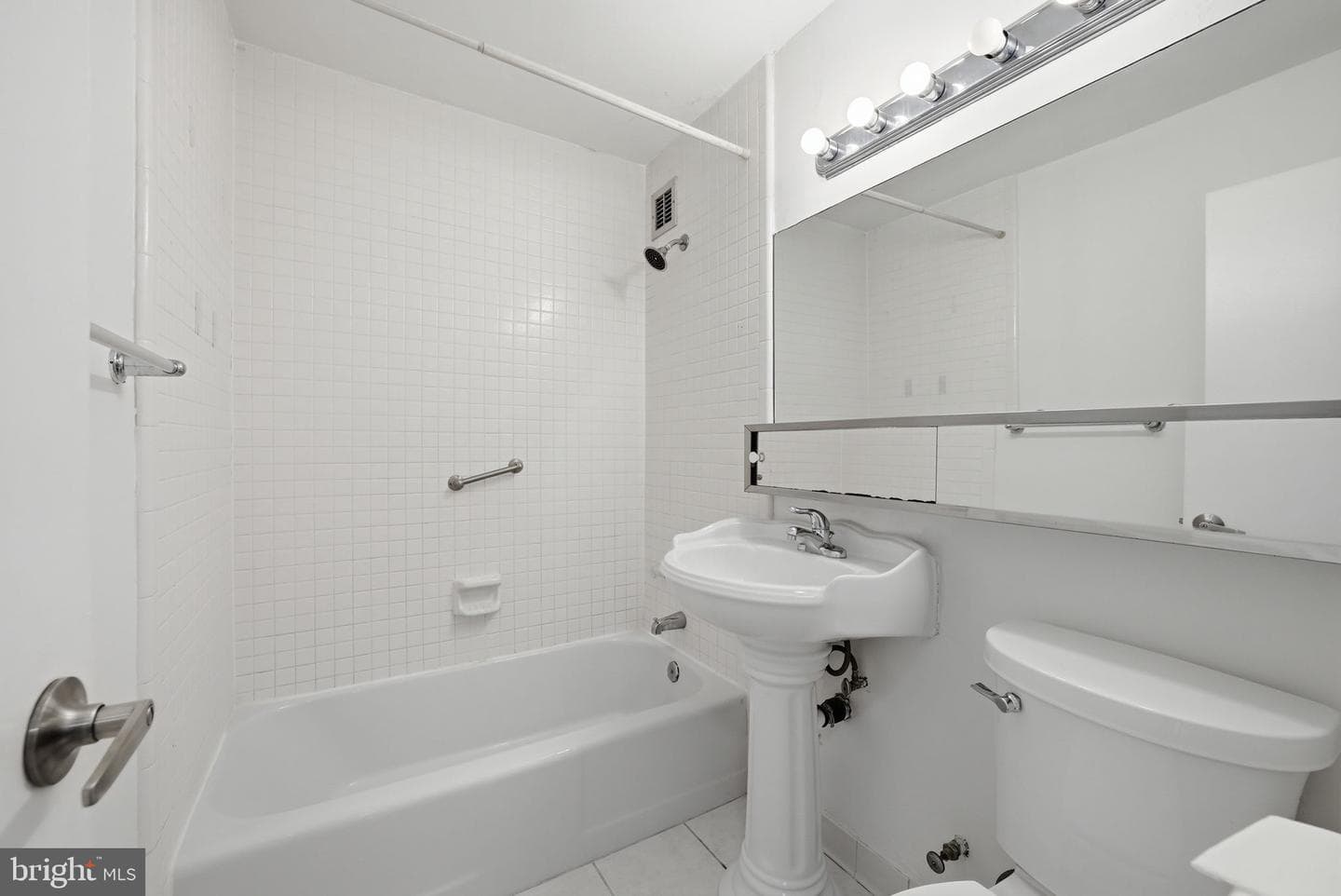 1111 Arlington Boulevard #604 photo 10