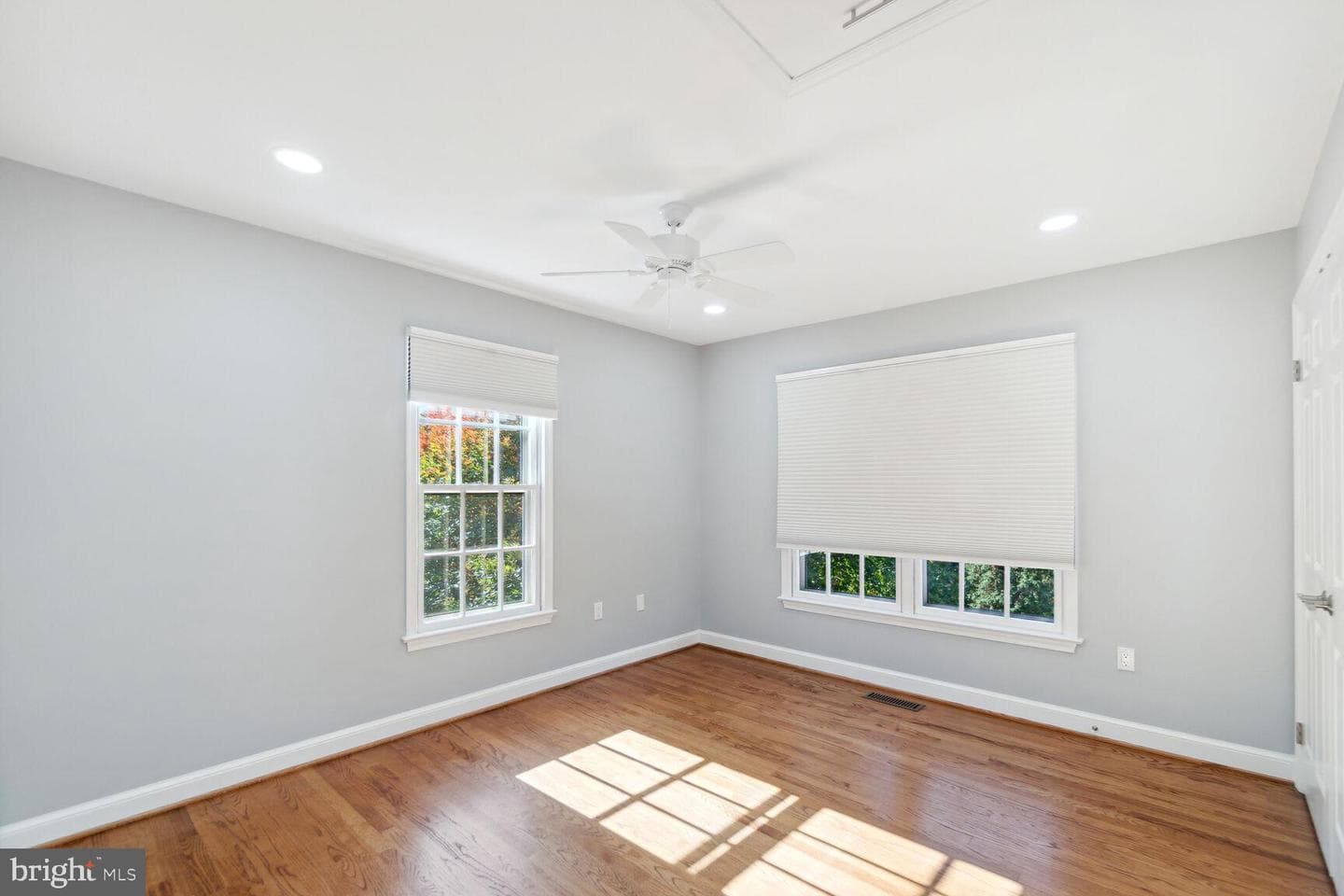 5607 Langston Boulevard photo 16