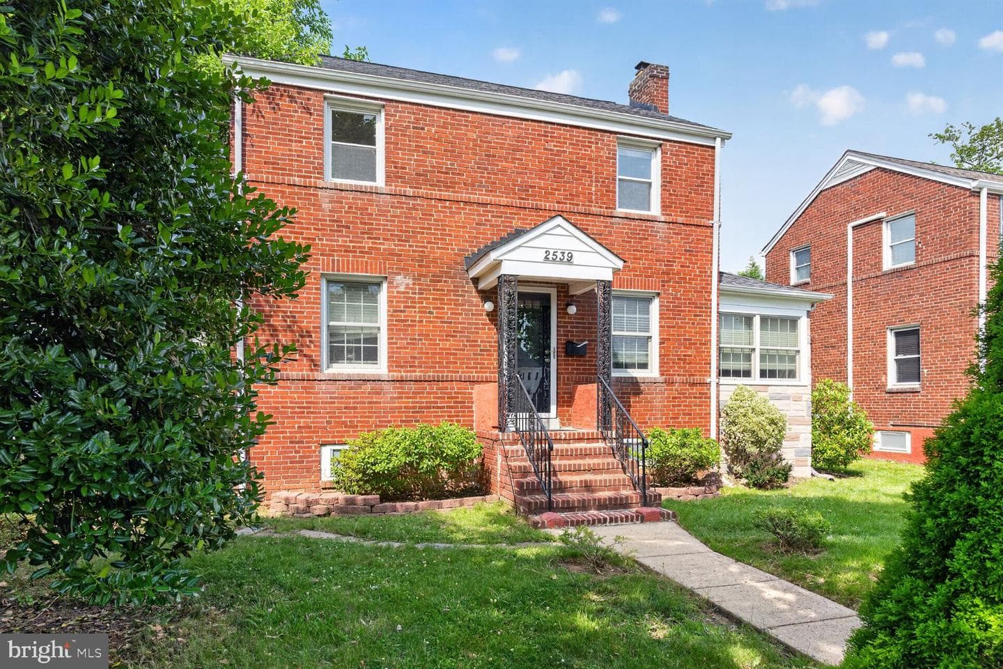2539 Washington Boulevard photo 4