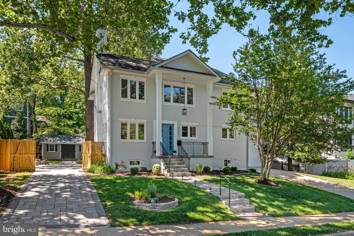 6111 35th Street N, Arlington