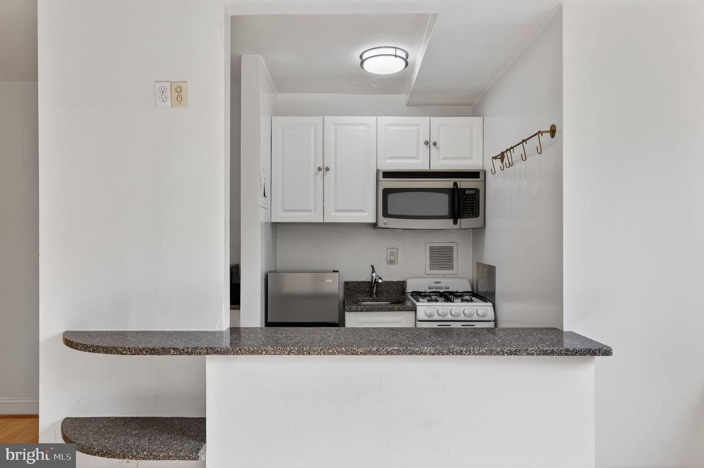 1111 Arlington Boulevard #213 photo 10