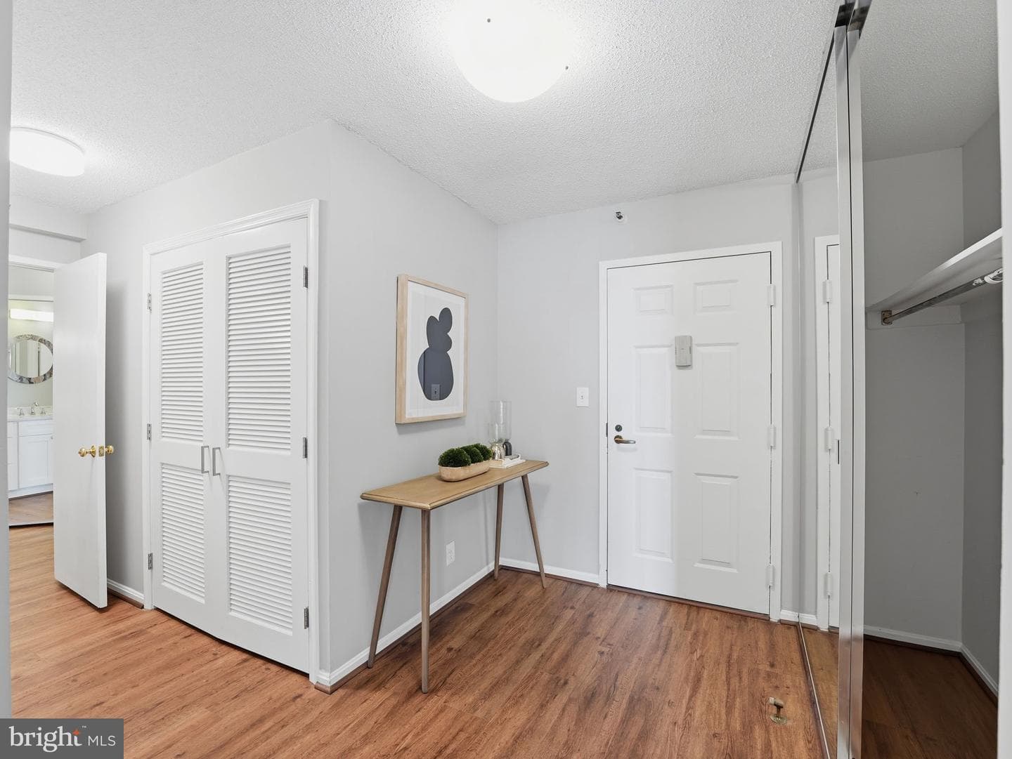 1600 N Oak Street #1119 photo 2