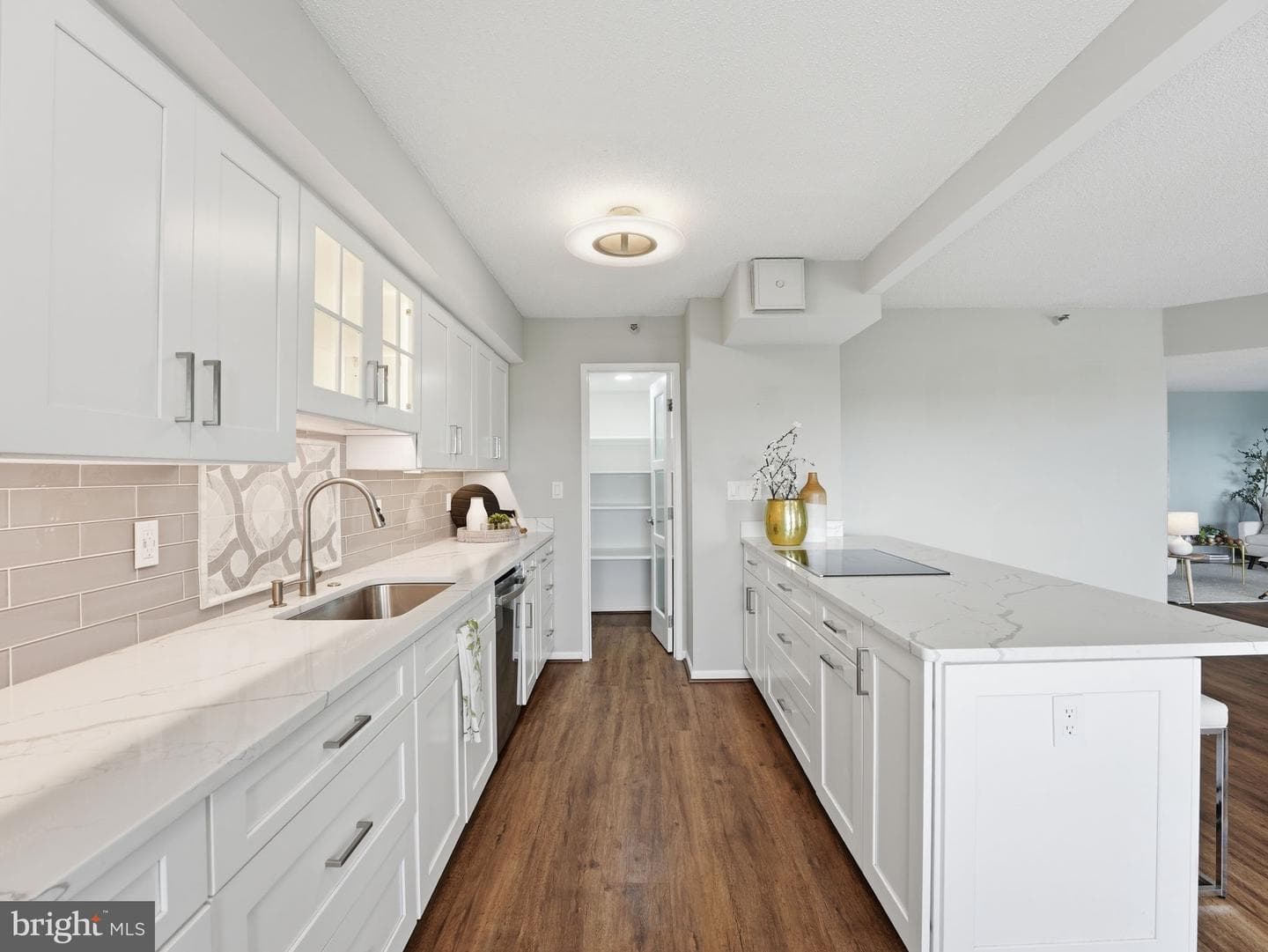 1600 N Oak Street #1119 photo 7